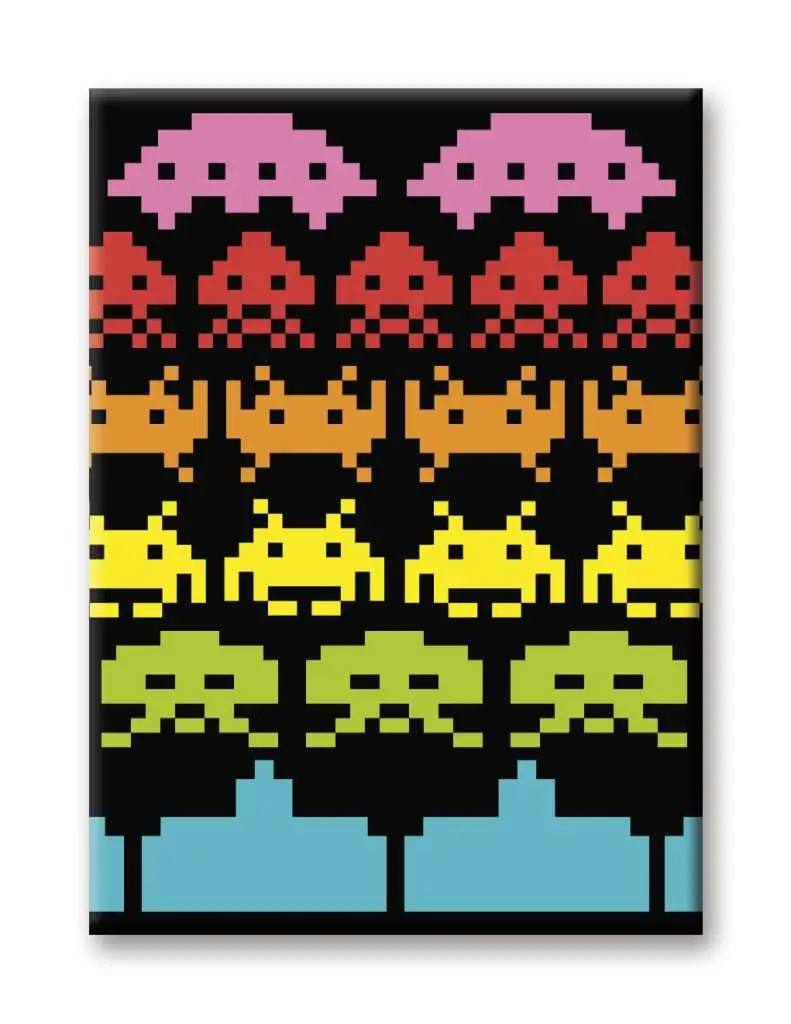 Figurine space invaders rainbow flat magnet